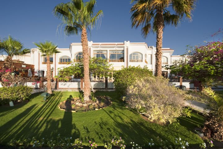 The Grand Hotel, Hurghada - gardens